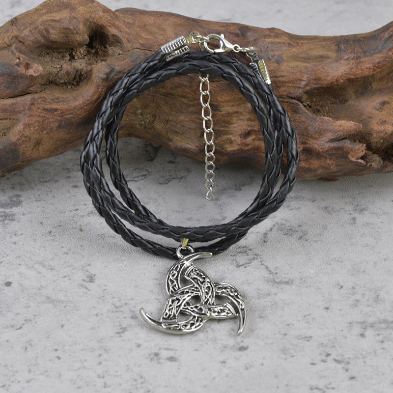 Classic Necklace with Timeless Appeal
