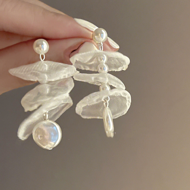 Classic Earring with Timeless Appeal