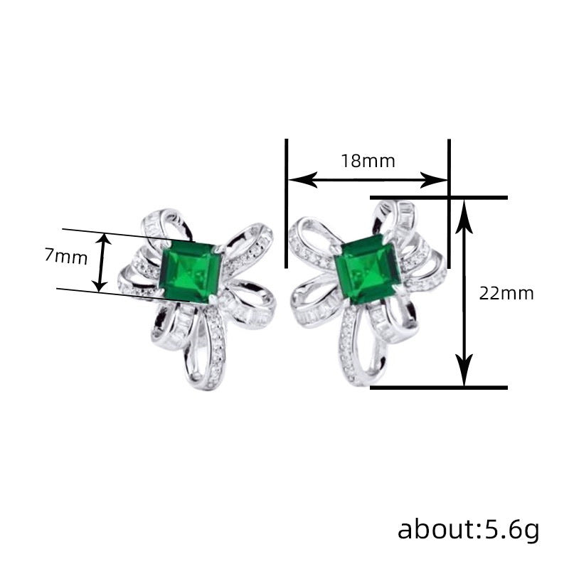 Charming Earring for Any Occasion