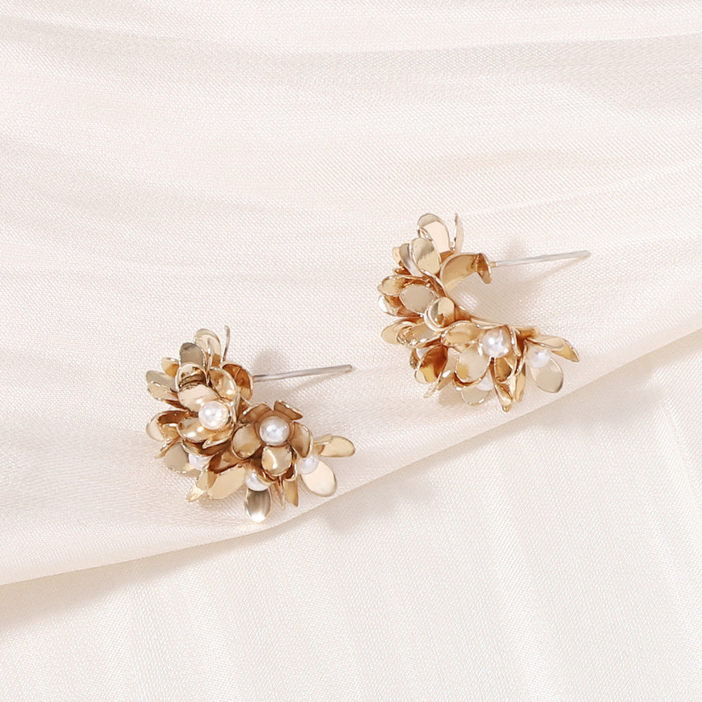 Delicate Artisan Pearl Earring