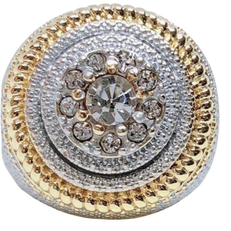 Beautiful Ring with Unique Style