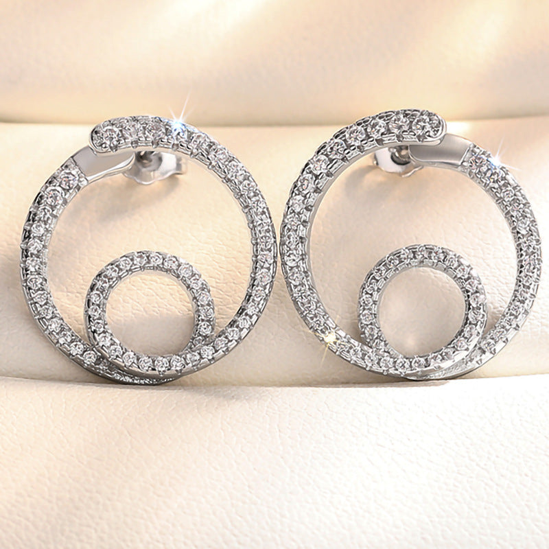 Classic Earring with Timeless Appeal