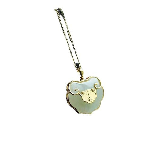 Classic Gold Necklace with Timeless Appeal