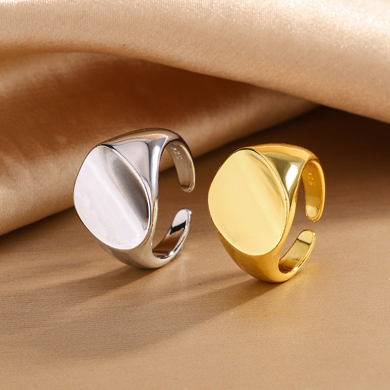 Classic Ring with Timeless Appeal