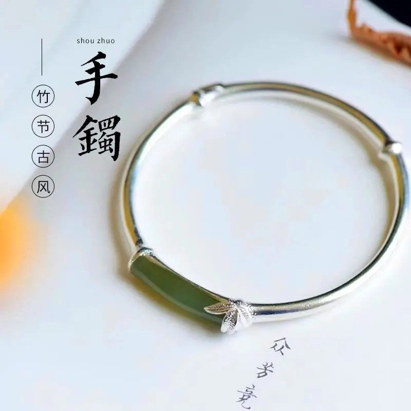 Stunning Silver Bracelet for Daily Wear