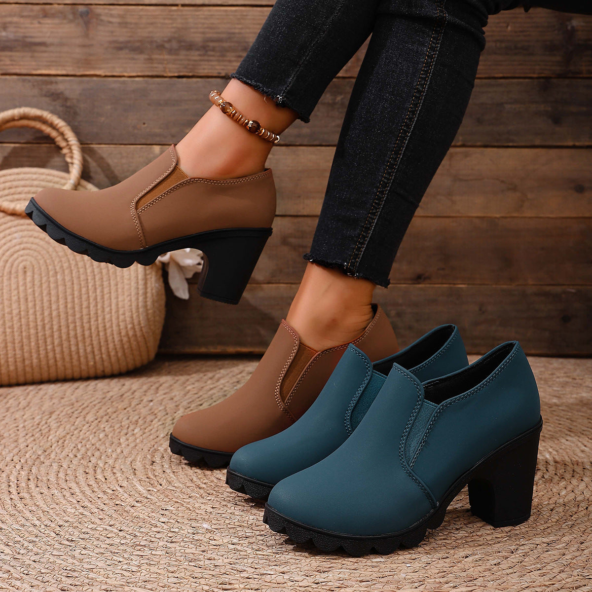 Chic Orthopedic Shoes with Unique Design