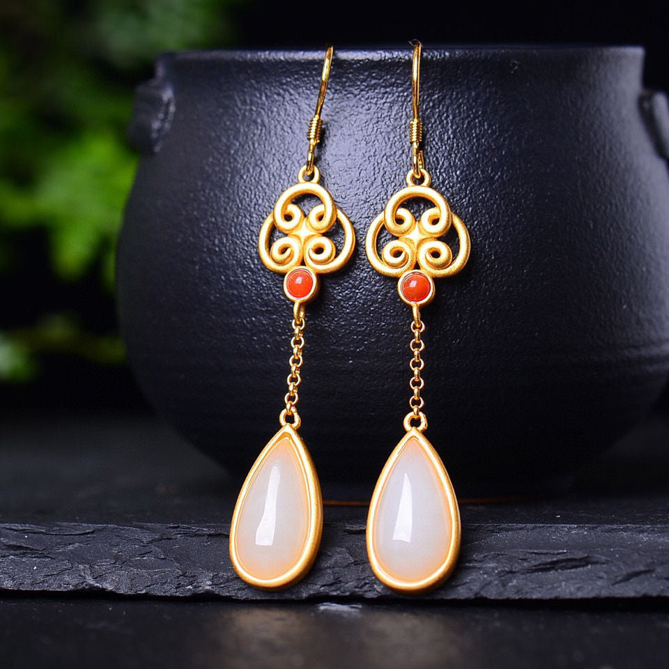 Classic Silver Earring with Timeless Appeal