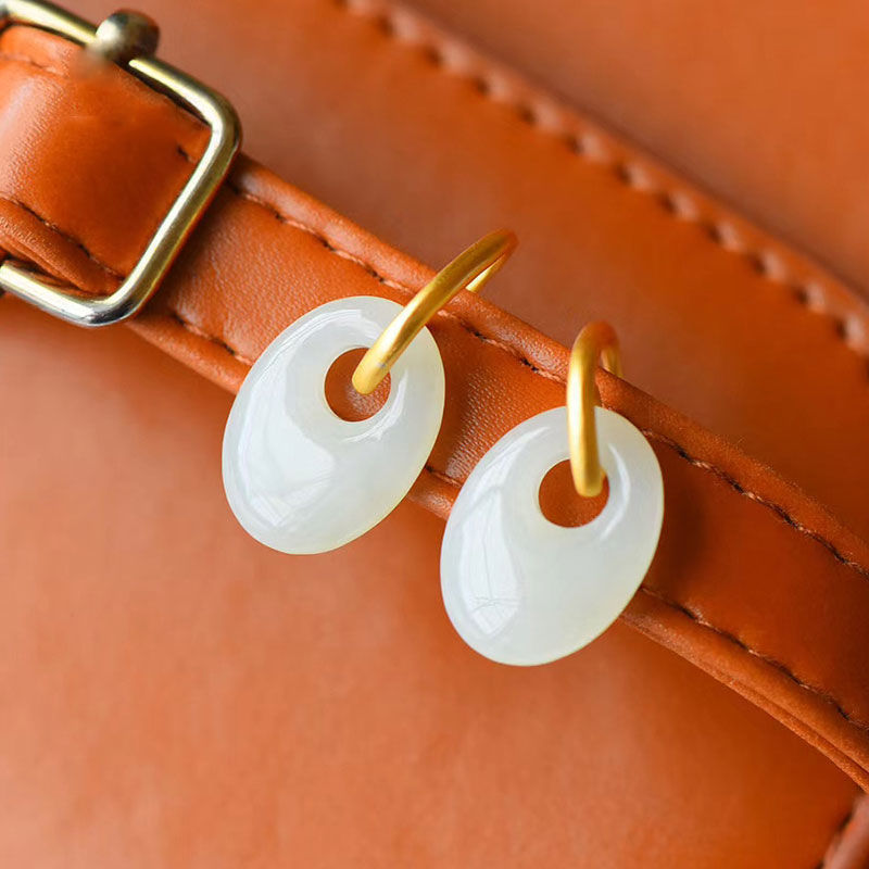 Beautiful Gold Earring with Unique Style