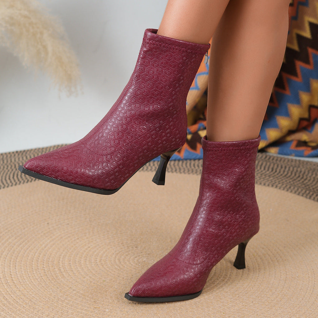 Graceful Orthopedic Boots for Modern Look