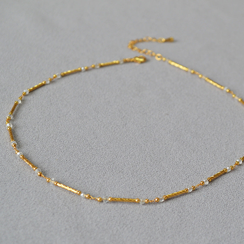 Romantic Gold Necklace for Special Moments