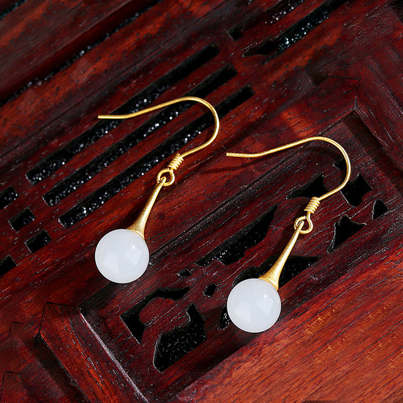 Romantic Gold Earring for Special Moments