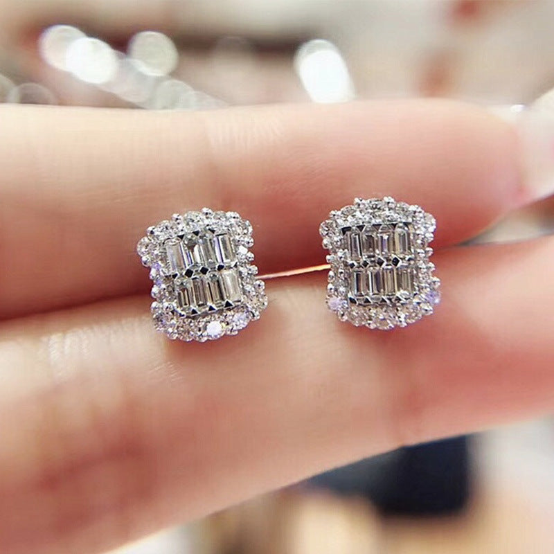 Romantic Earring for Special Moments
