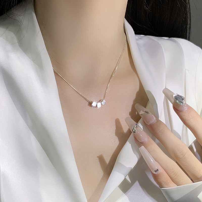 Romantic Necklace for Special Moments