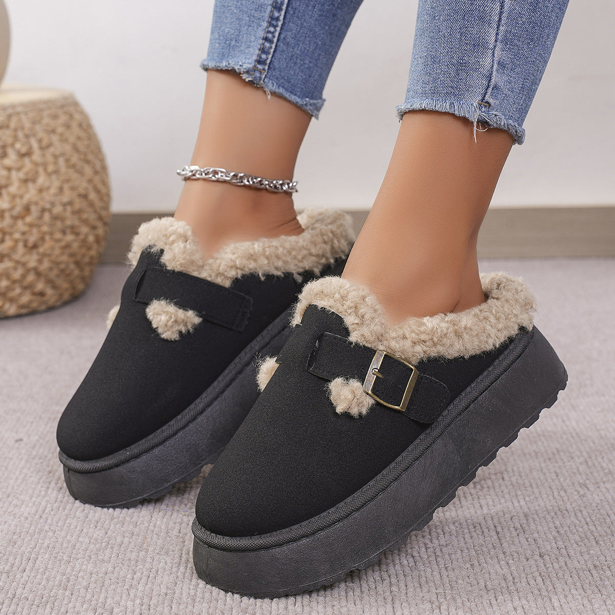 Graceful Orthopedic Shoes for Modern Look
