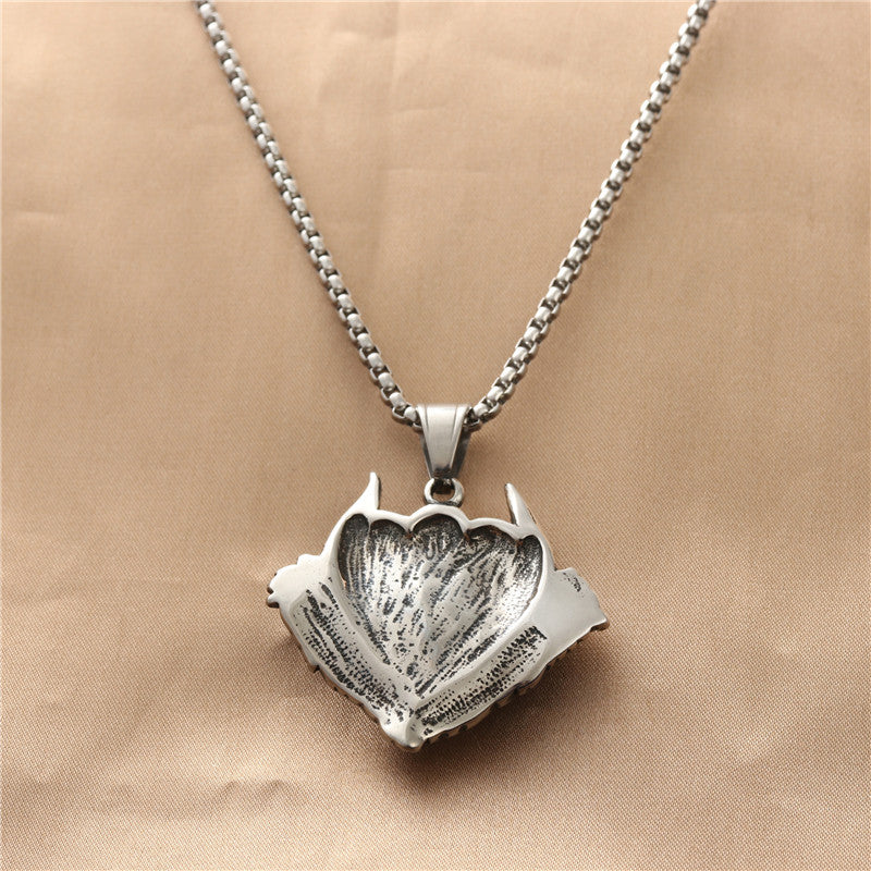 Classic Pendant with Timeless Appeal