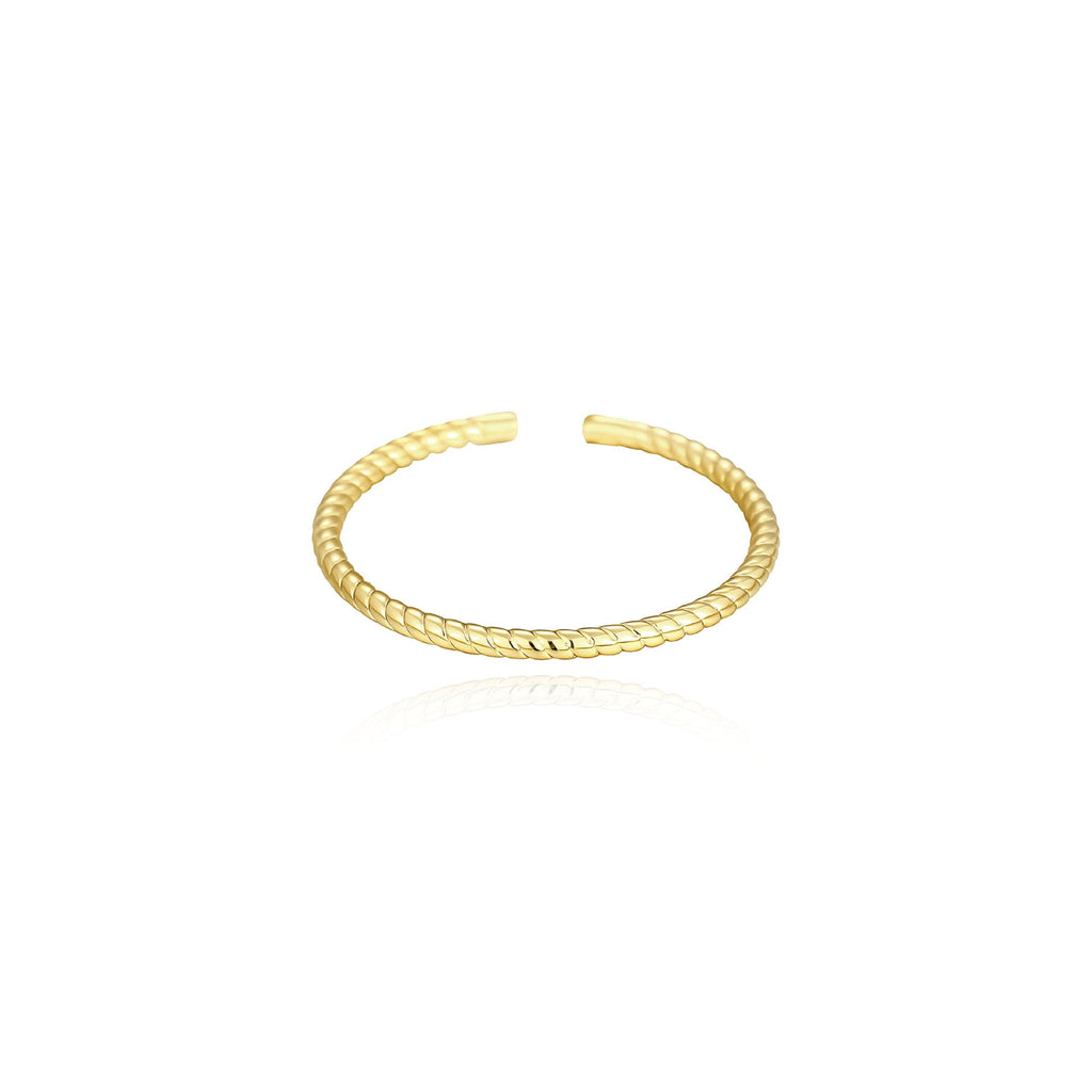 Charming Piece for Any Occasion