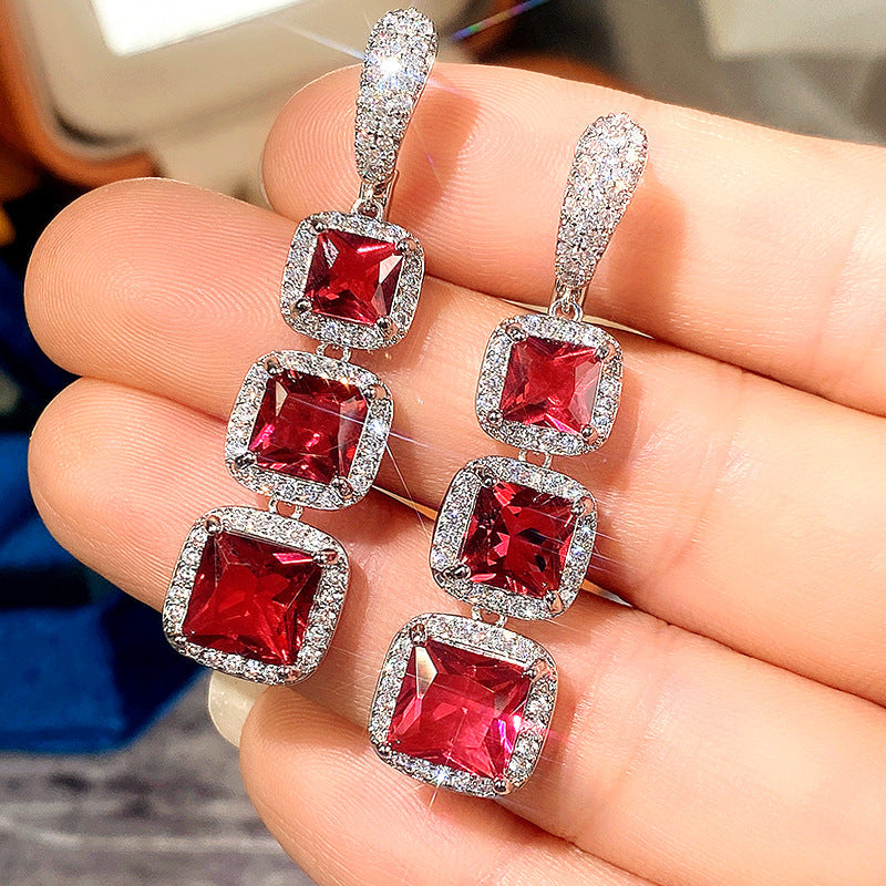 Elegant Earring for Every Occasion