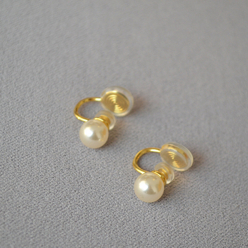 Charming Pearl Earring for Any Occasion