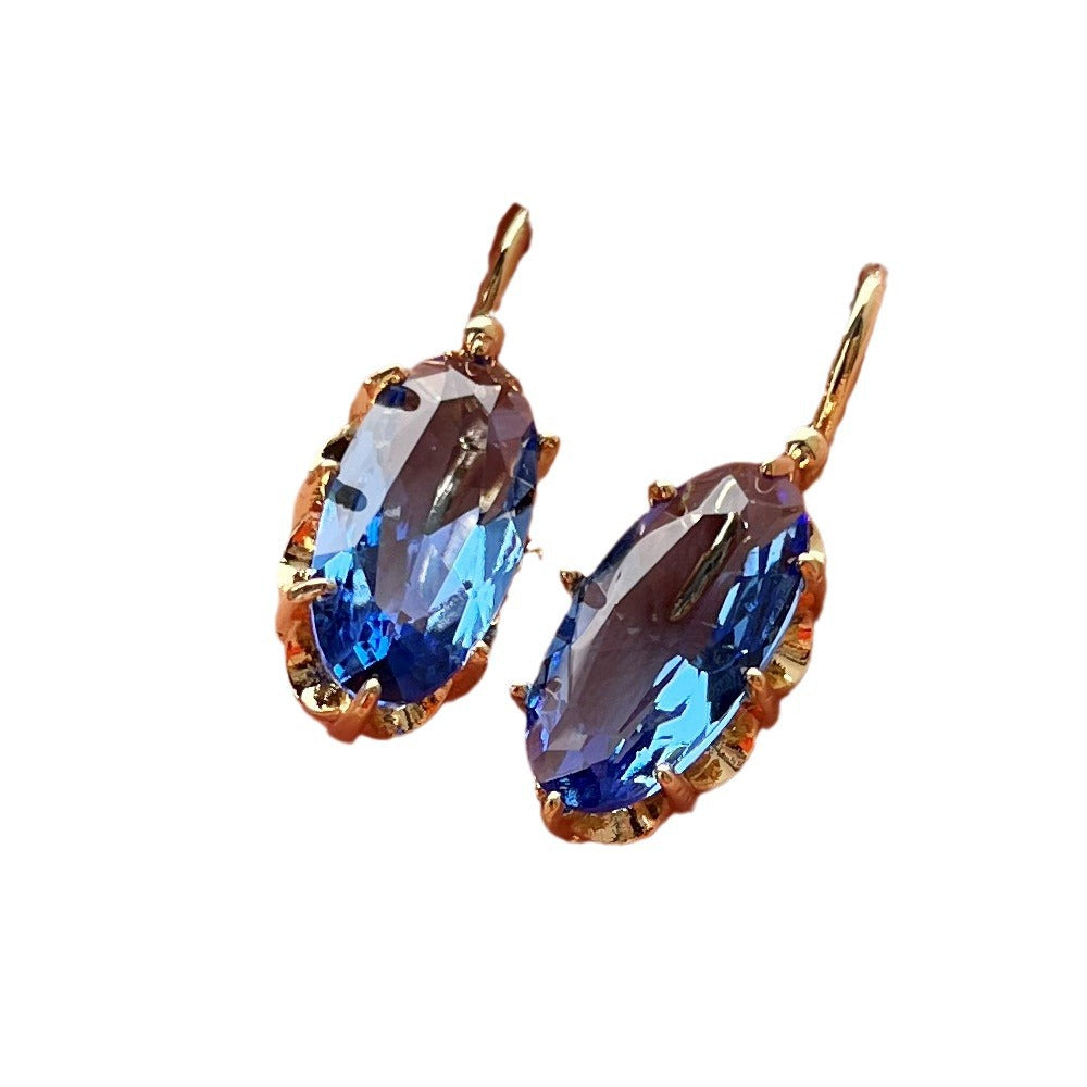 Elegant Earring for Every Occasion