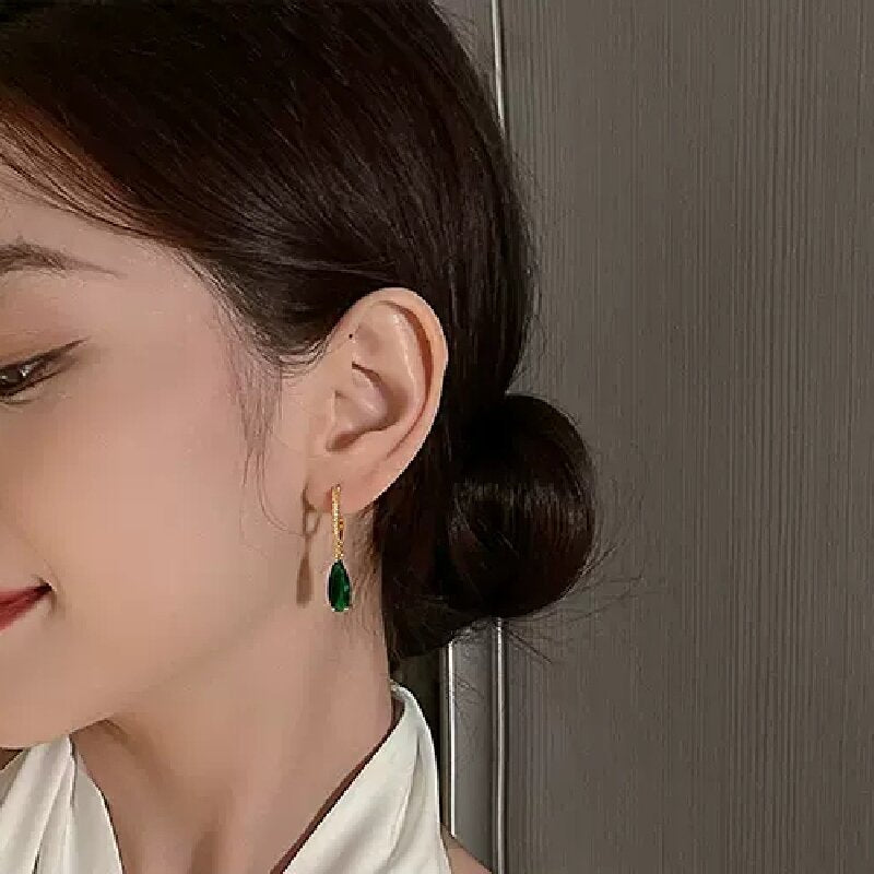 Romantic Earring for Special Moments