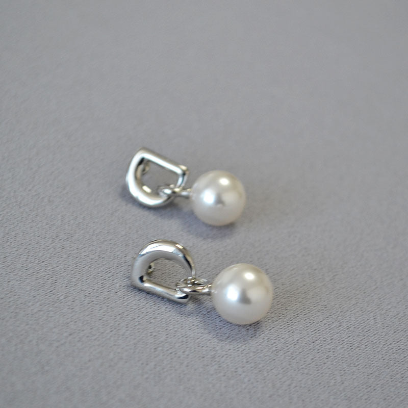 Stunning Gold Earring for Daily Wear