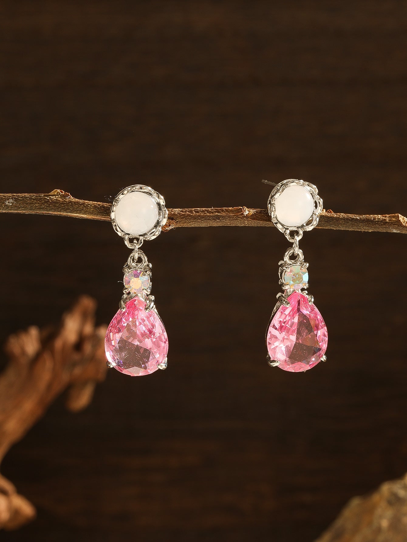 Elegant Earring for Every Occasion