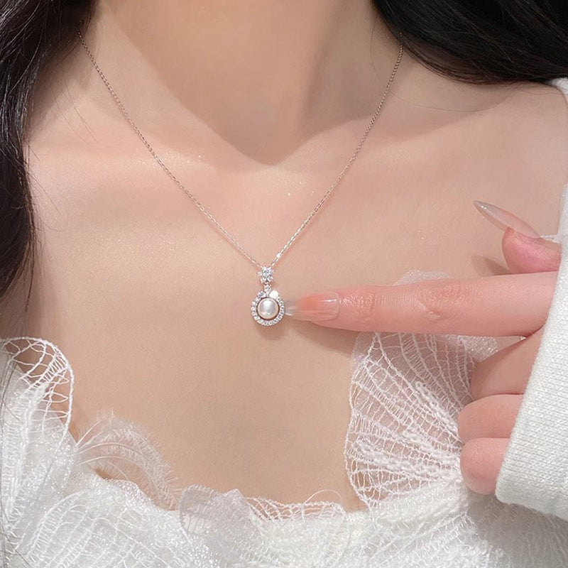 Charming Pearl Necklace for Any Occasion