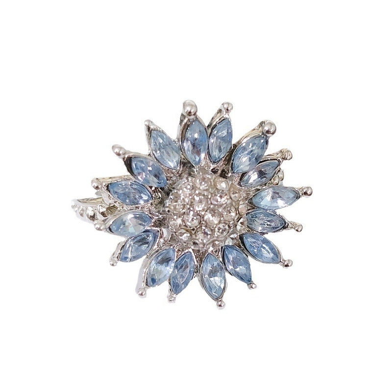 Charming Piece for Any Occasion