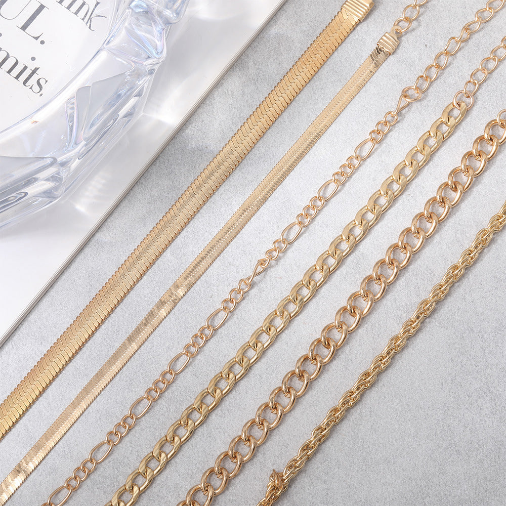 Charming Gold Bracelet for Any Occasion
