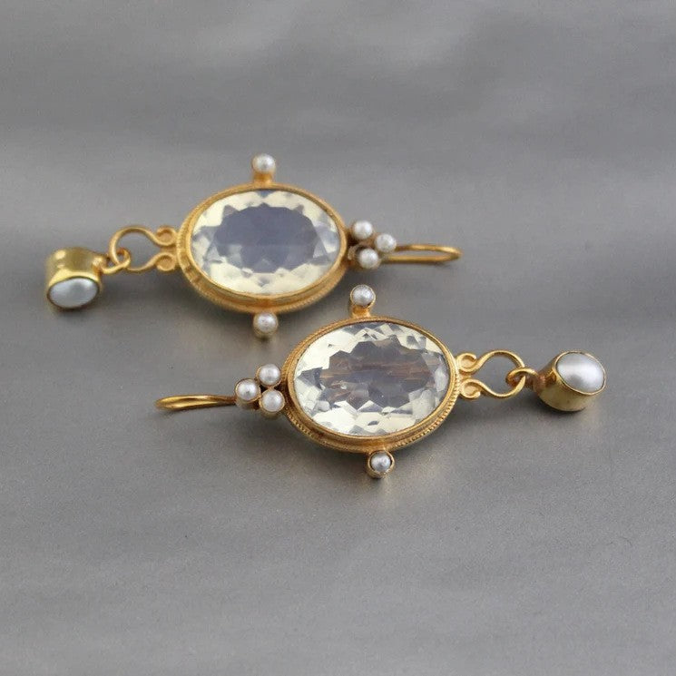 Classic Earring with Timeless Appeal
