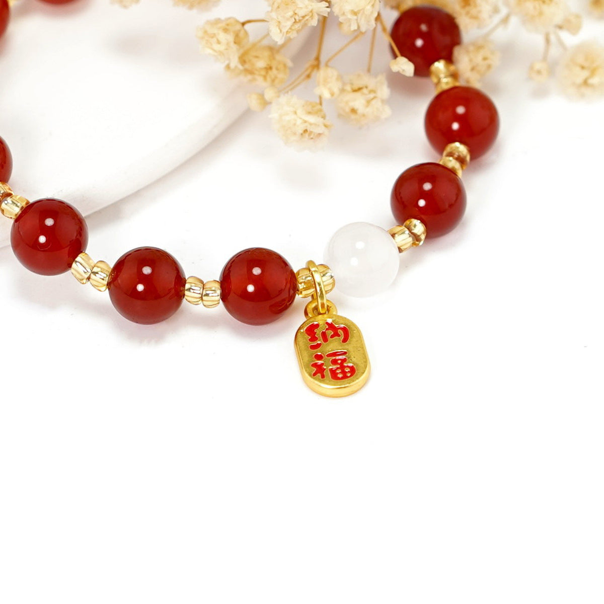 Elegant Silver Bracelet for Every Occasion