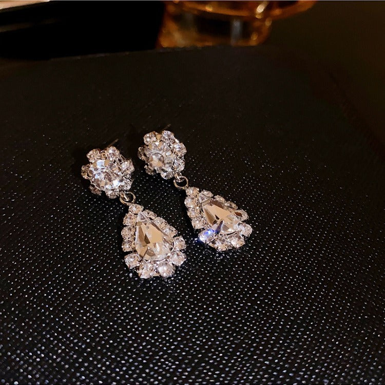 Stunning Earring for Daily Wear
