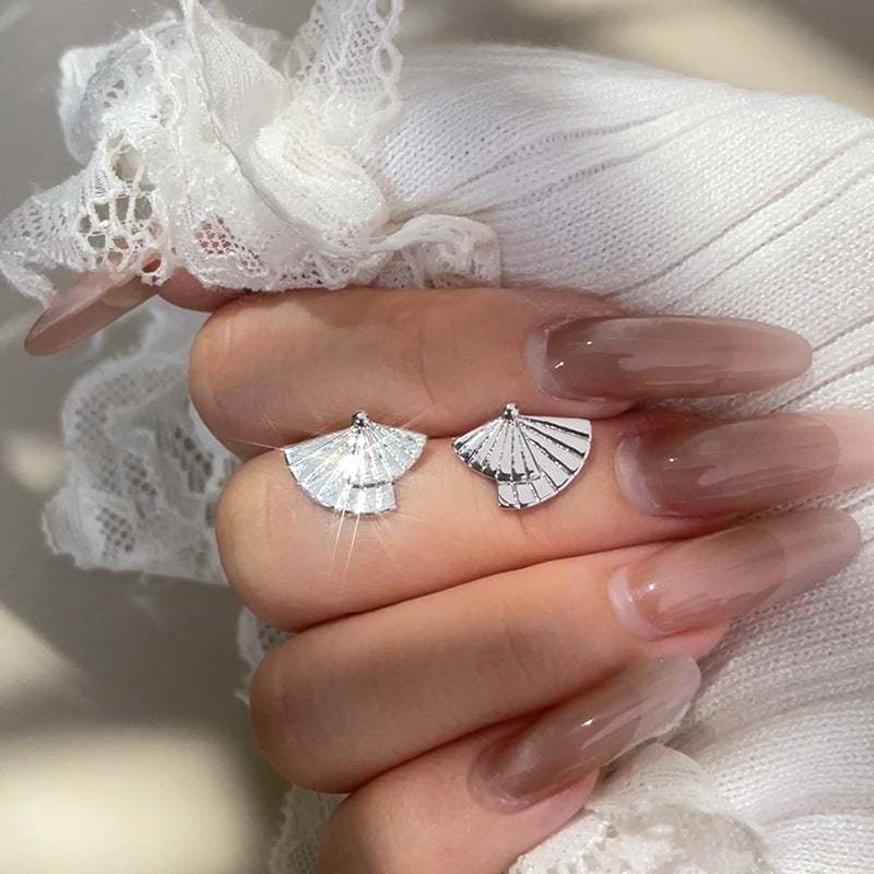 Charming Piece for Any Occasion