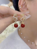Beautiful Gold Earring with Unique Style