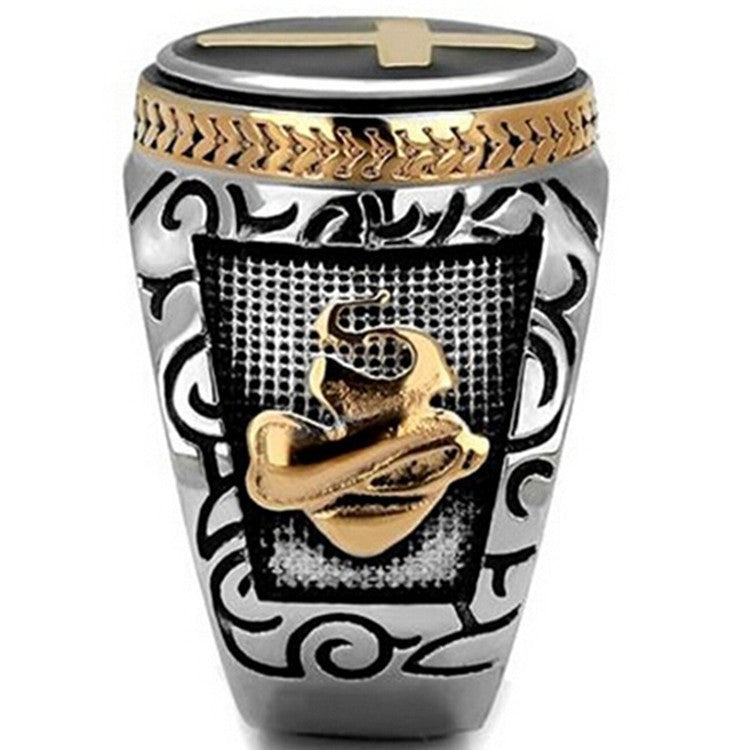 Classic Gold Ring with Timeless Appeal