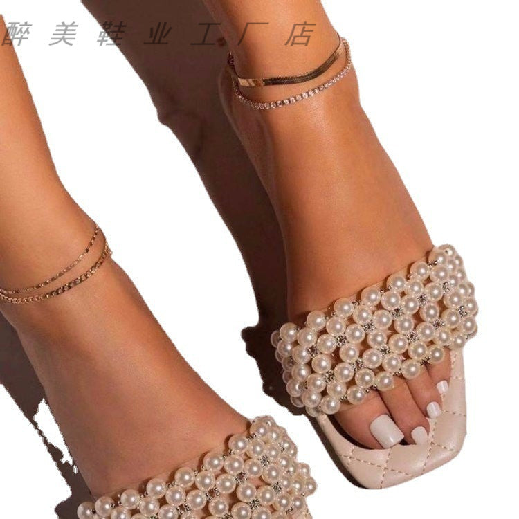 Graceful Orthopedic Sandals for Modern Look