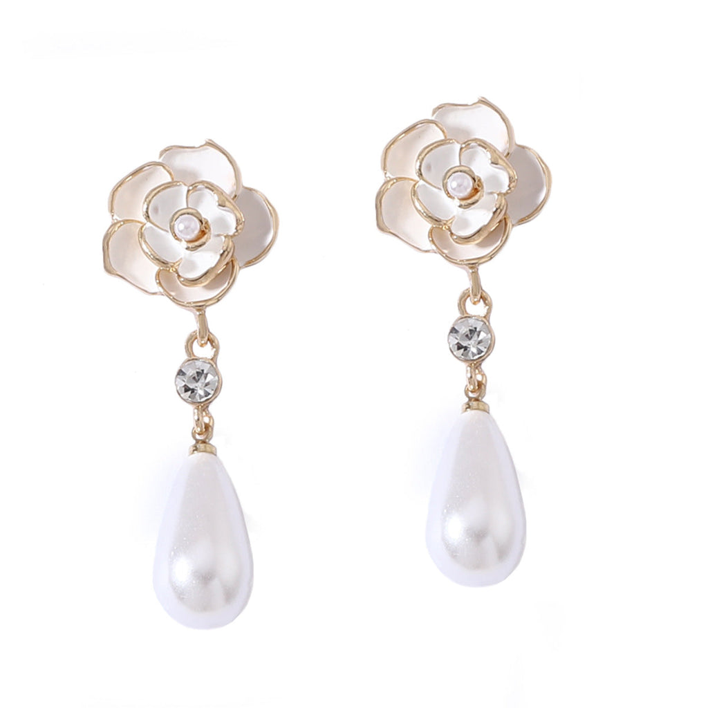 Elegant Pearl Earring for Every Occasion