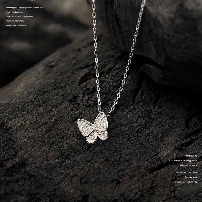 Stunning Necklace for Daily Wear