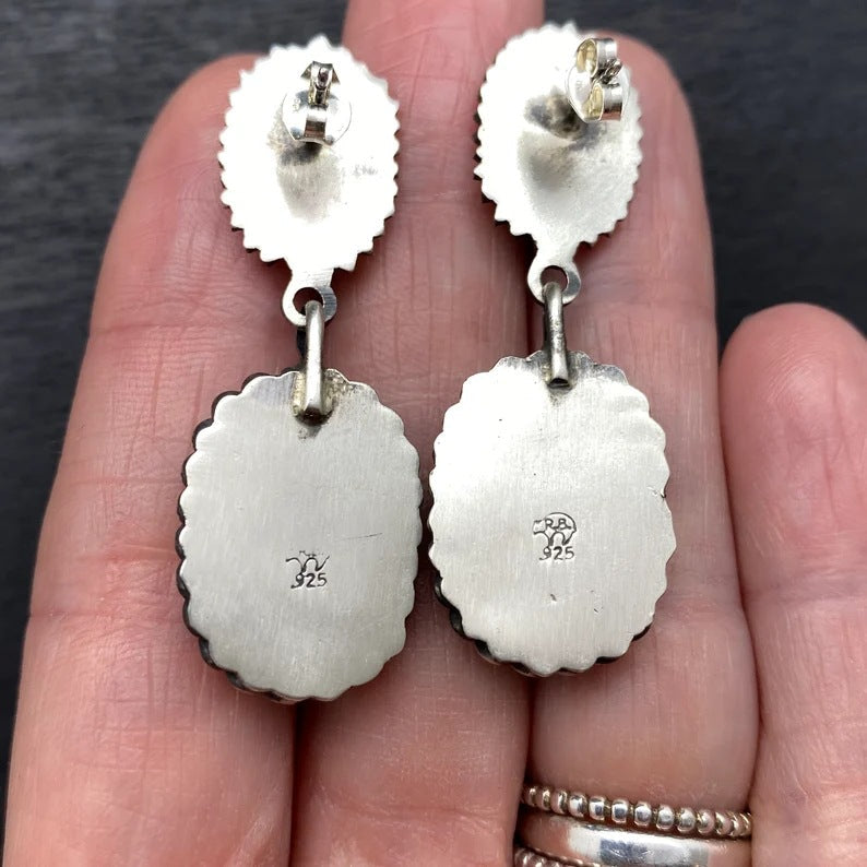 Classic Earring with Timeless Appeal