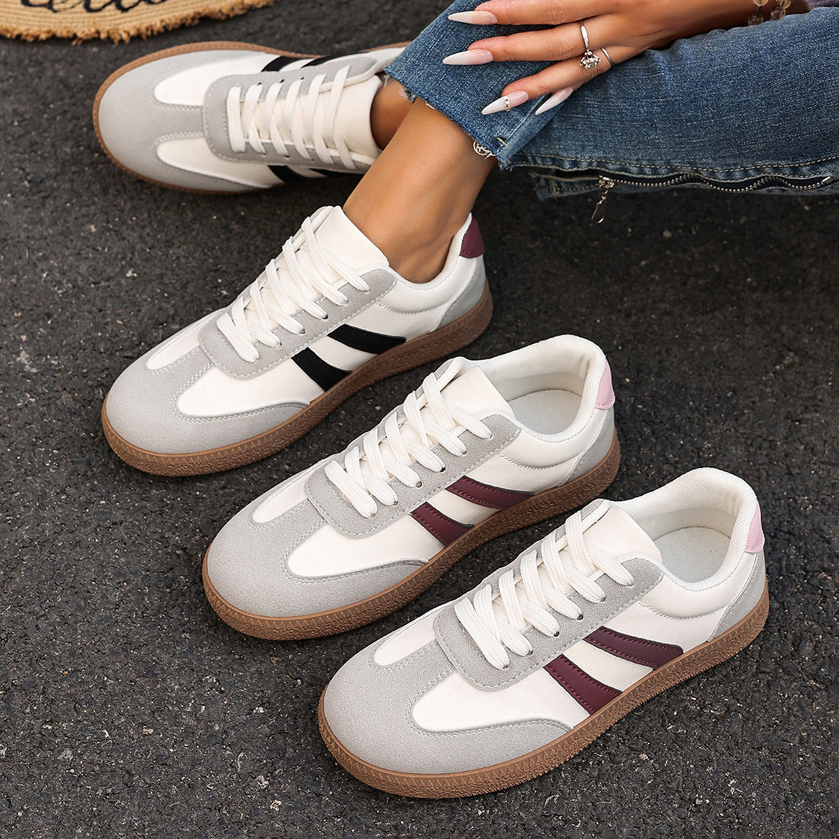 Classic Orthopedic Sneakers with Timeless Style