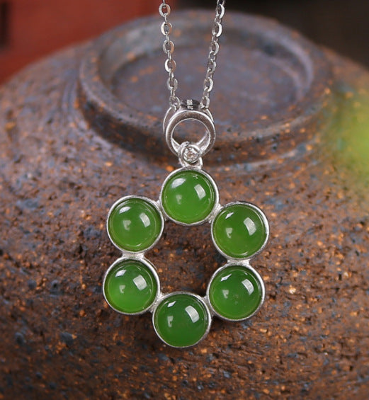 Classic Gold Necklace with Timeless Appeal