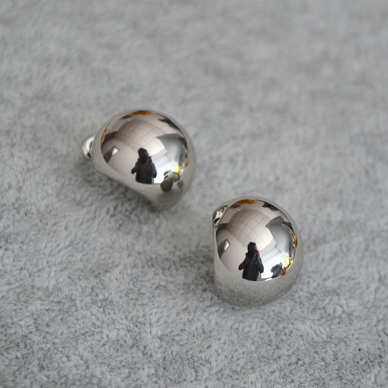 Vintage Handmade Gold Earring