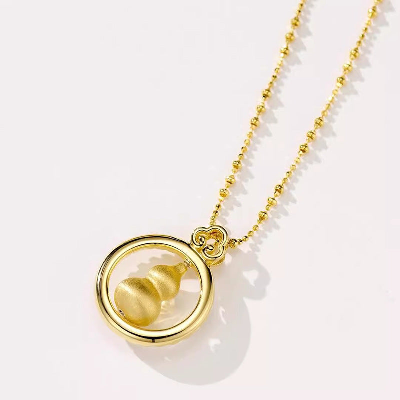 Charming Gold Necklace for Any Occasion