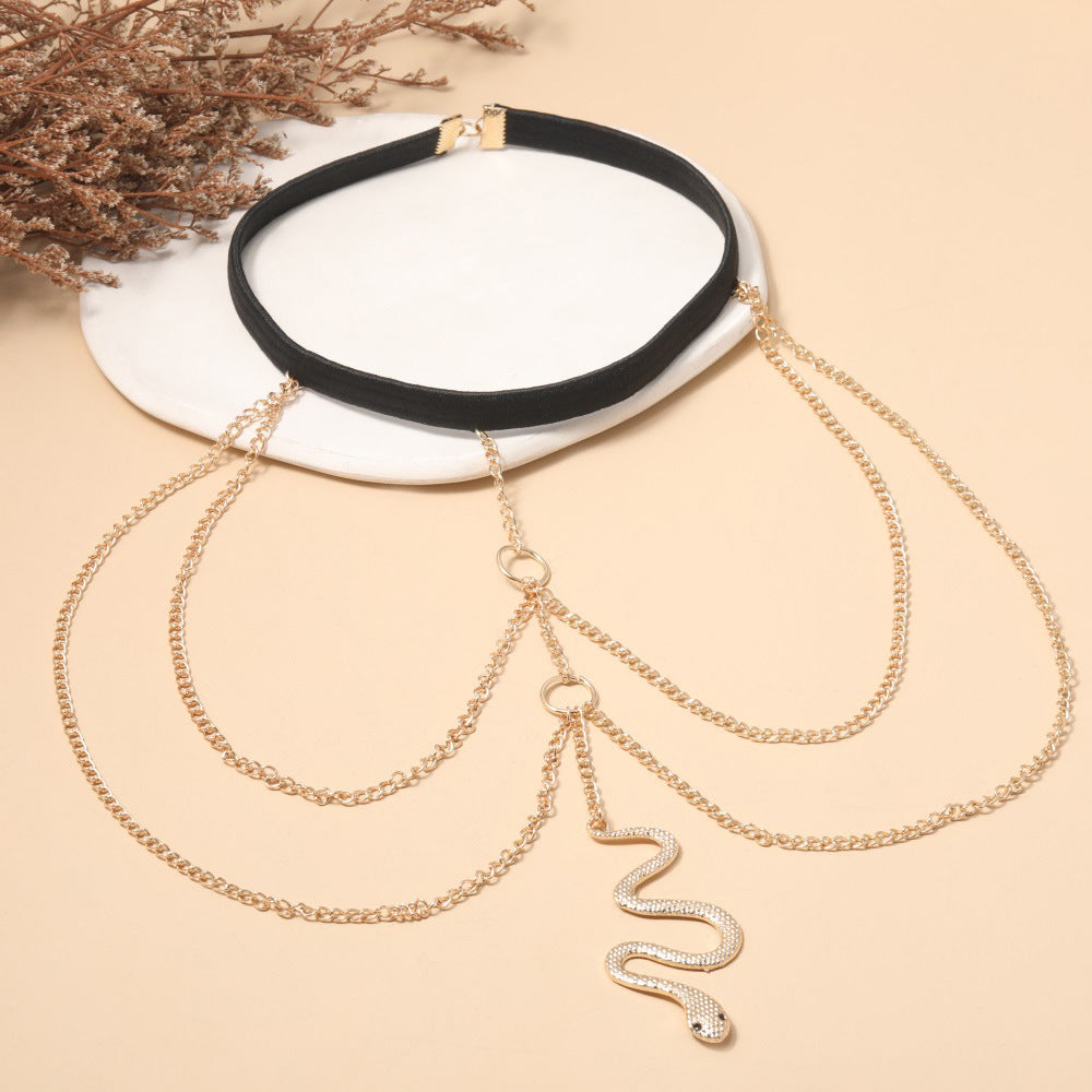 Stunning Gold Pendant for Daily Wear