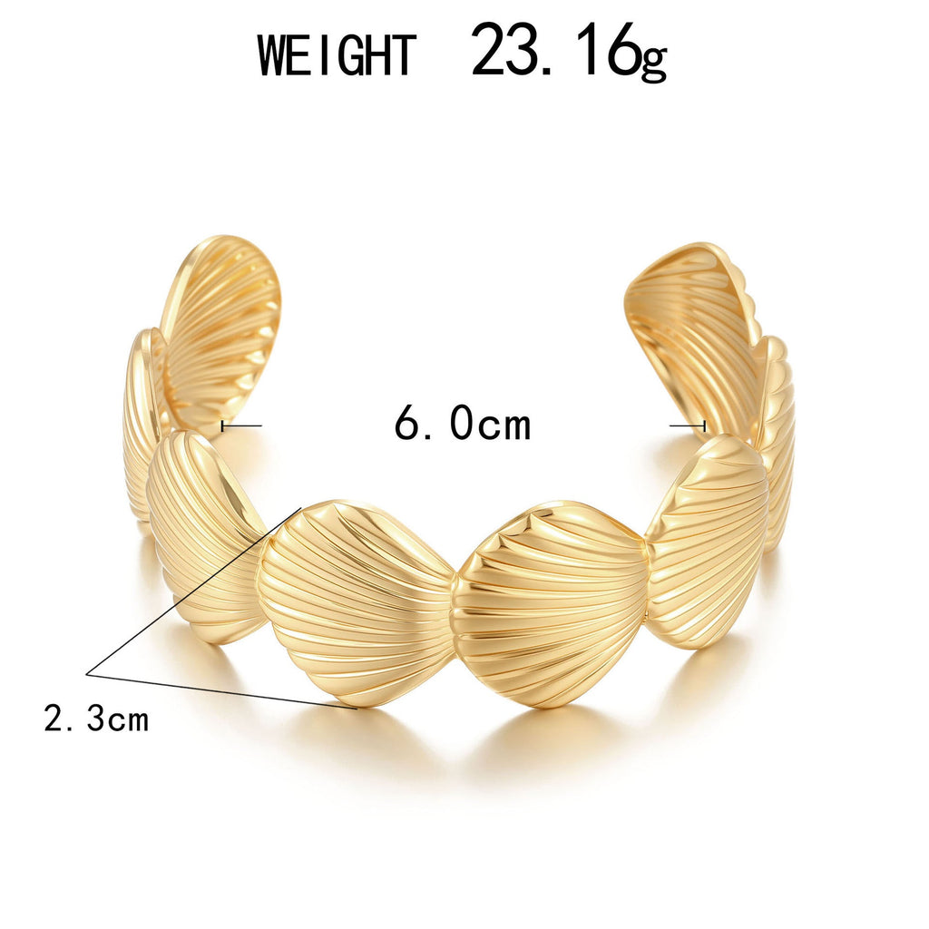 Elegant Piece for Every Occasion