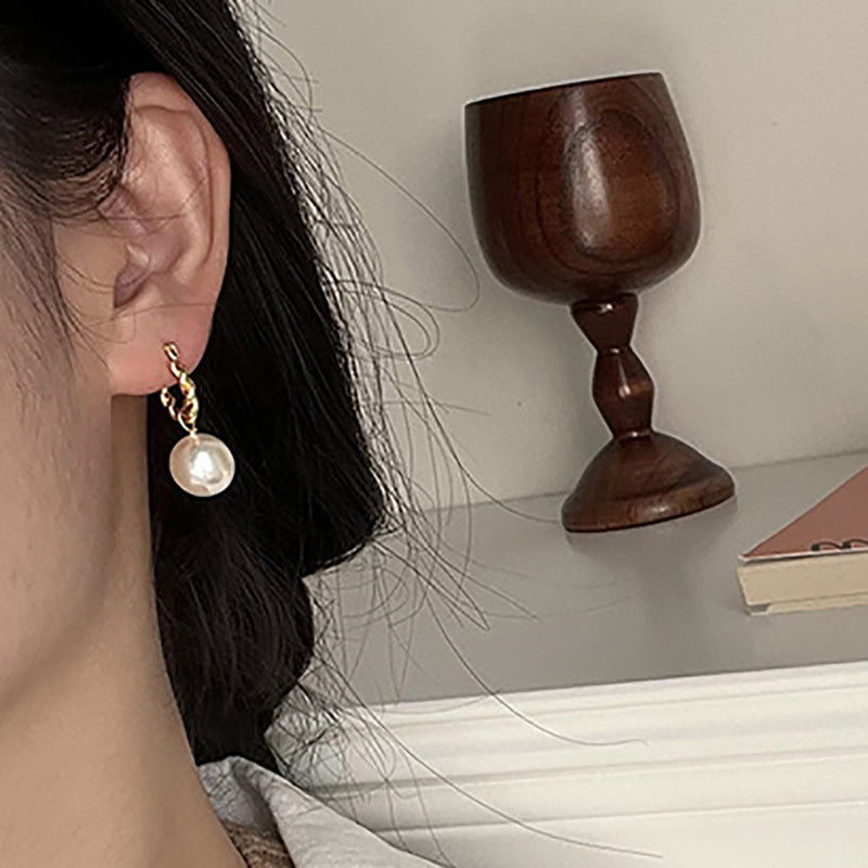 Delicate Artisan Pearl Earring