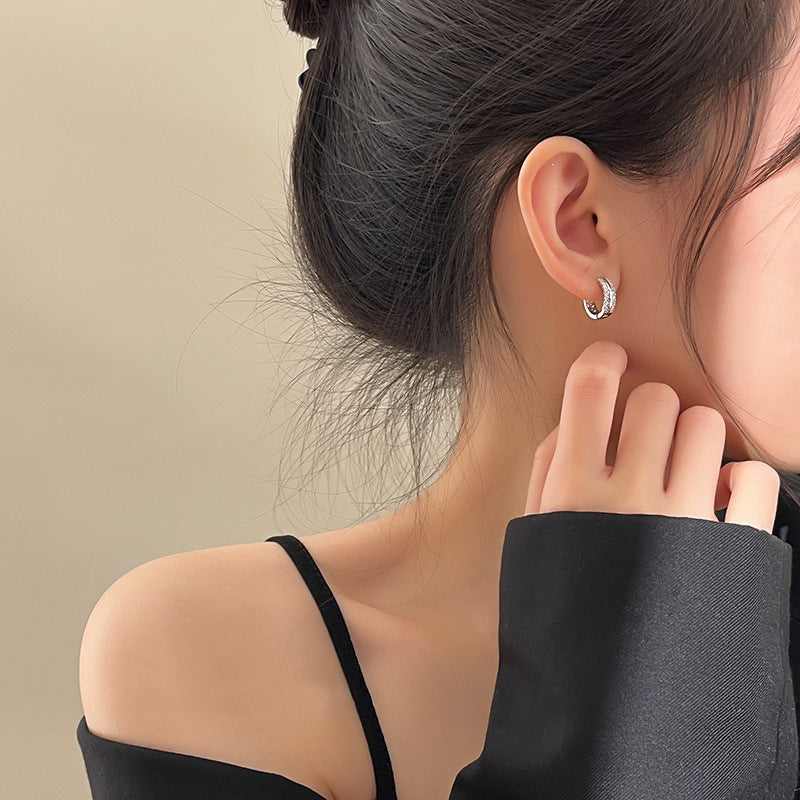 Classic Earring with Timeless Appeal