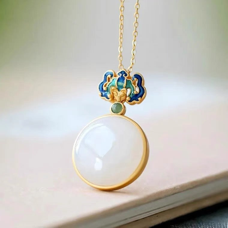 Classic Gold Set with Timeless Appeal