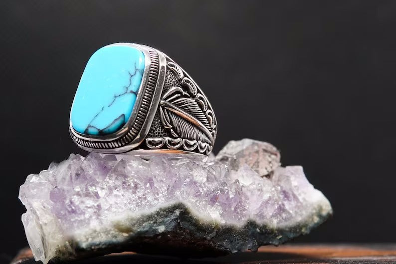 Charming Silver Ring for Any Occasion