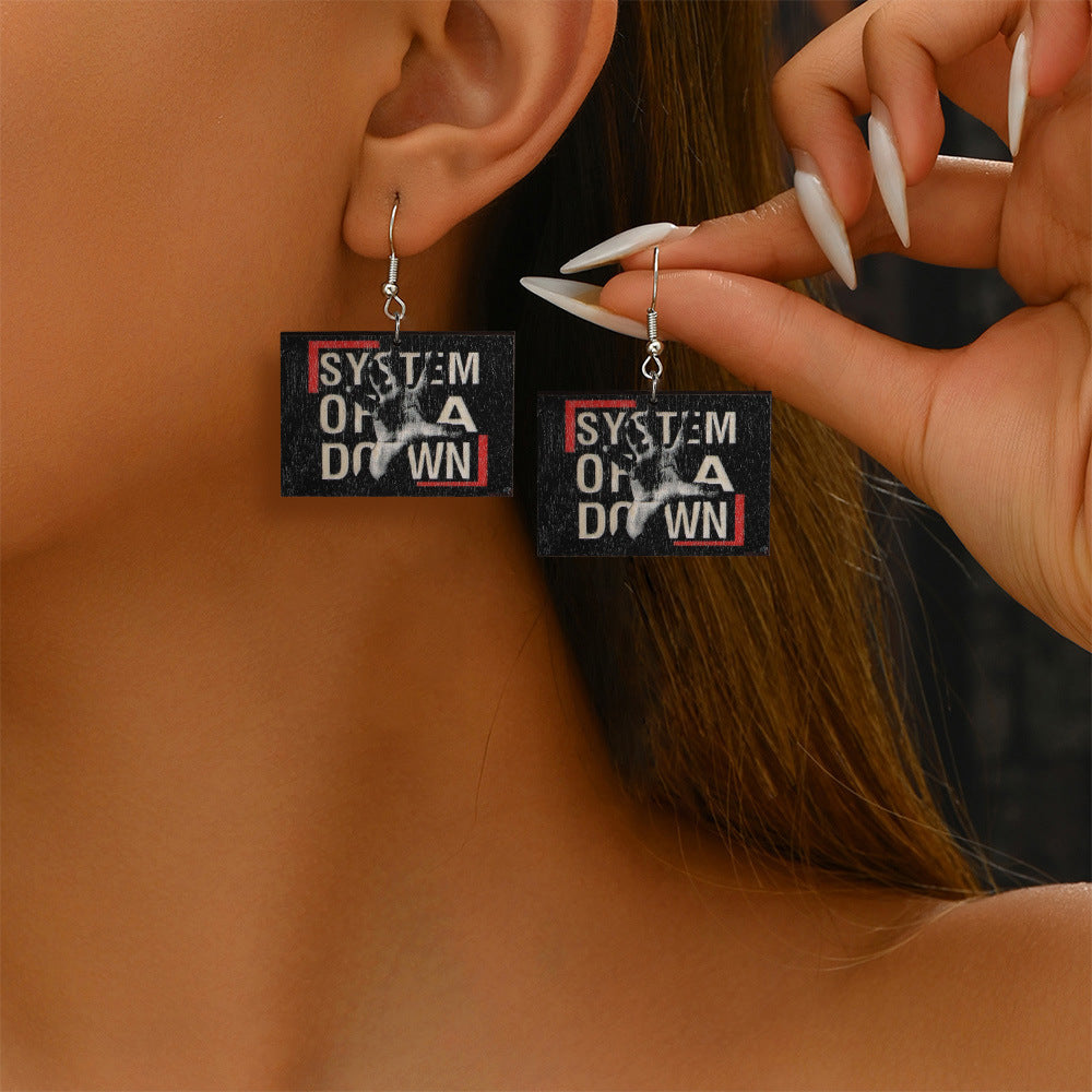 Charming Earring for Any Occasion